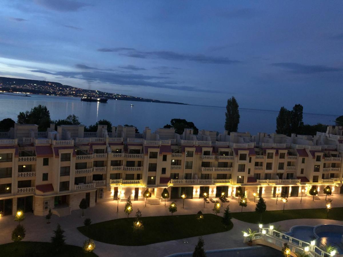 East From Paradise Apartment Varna Buitenkant foto
