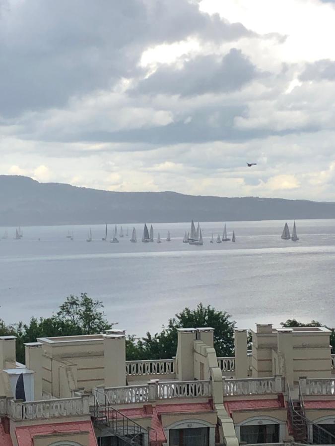 East From Paradise Apartment Varna Buitenkant foto