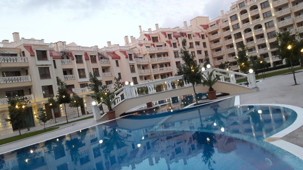 East From Paradise Apartment Varna Buitenkant foto